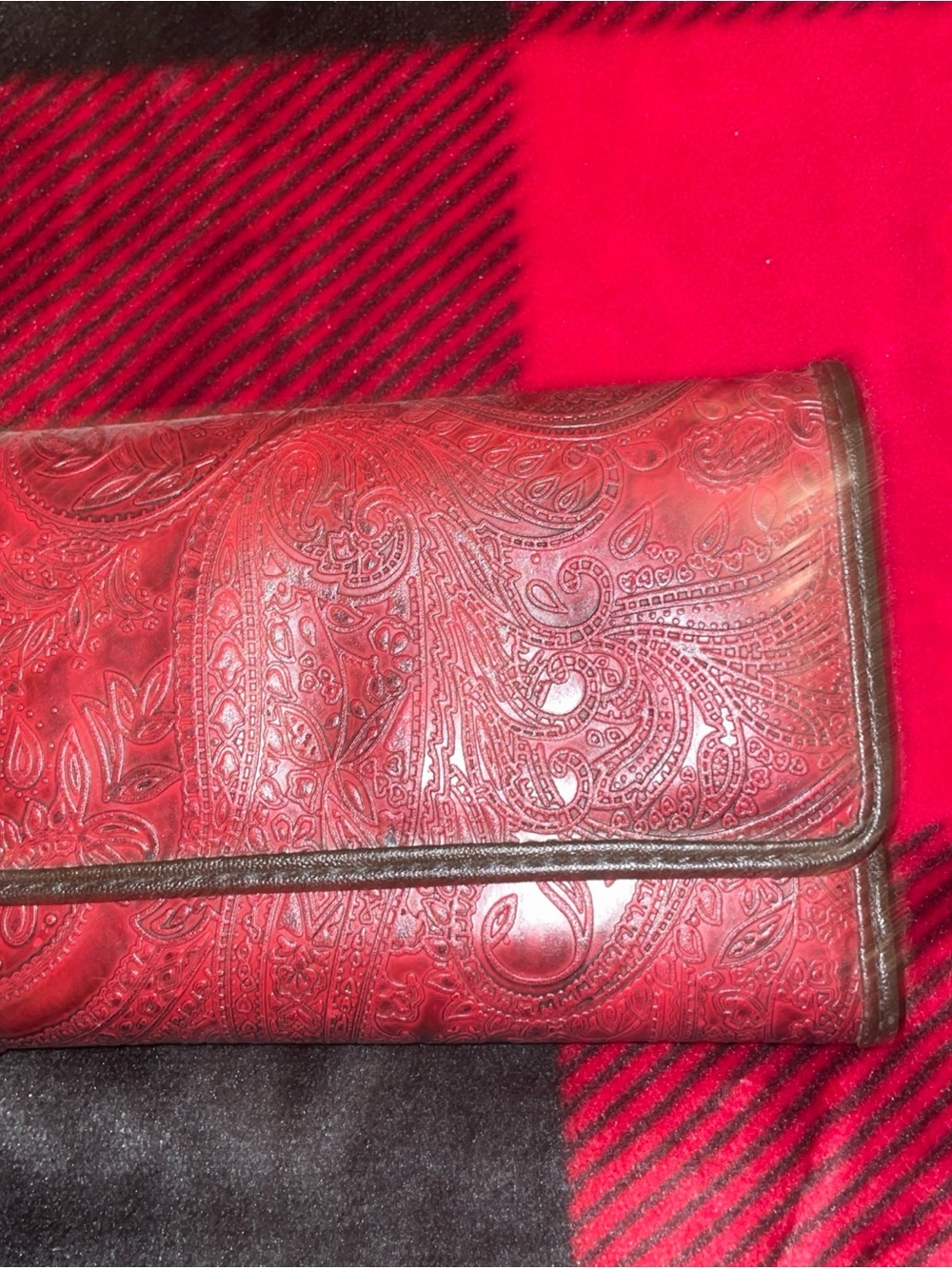 Relic Red Embossed Paisley Satchel - Picture 7 of 10
